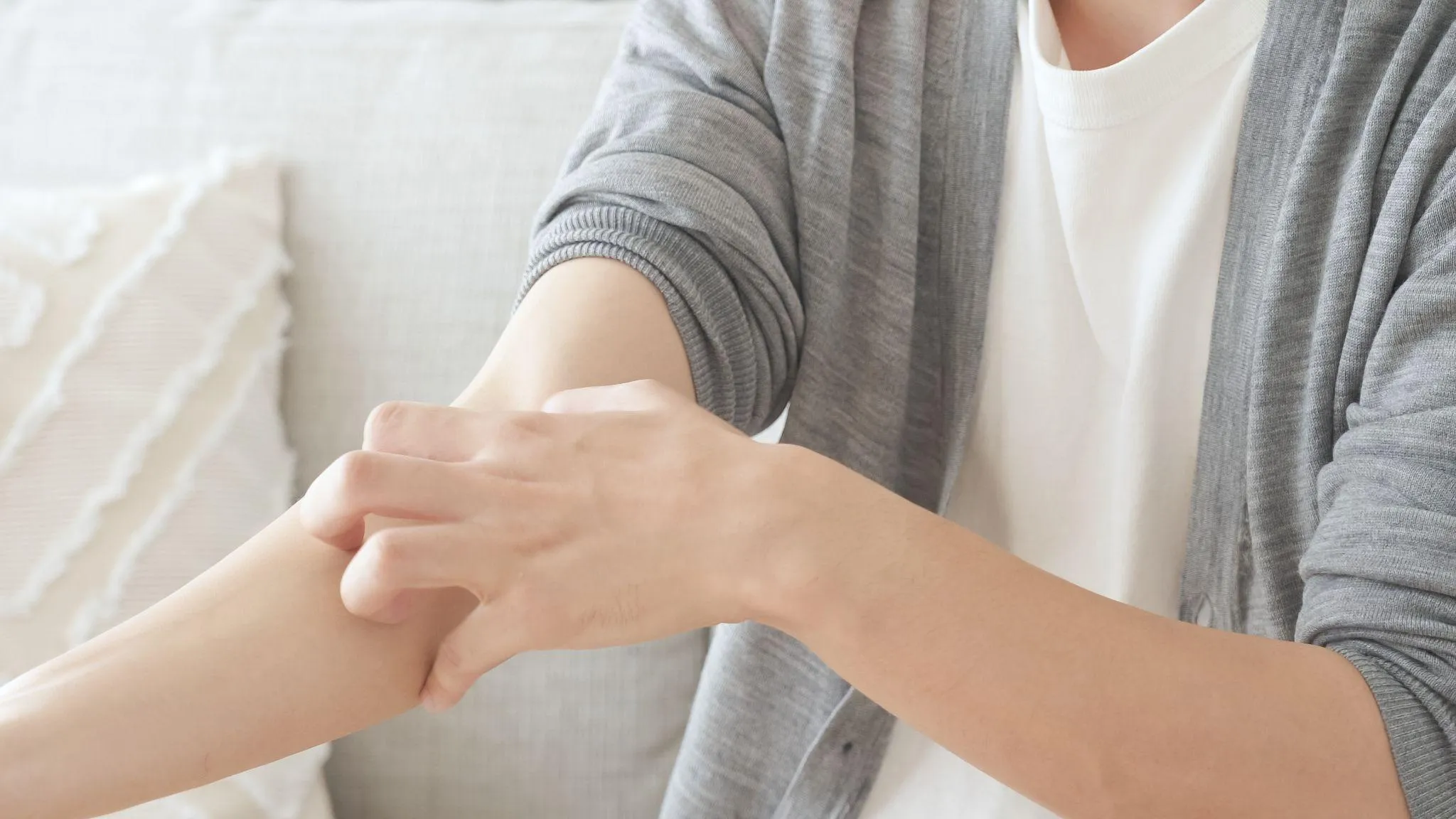 大人のアトピー性皮膚炎の特徴